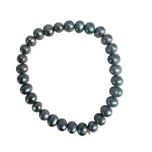 Gray Peacock Freshwater Pearl Stretch Bracelet